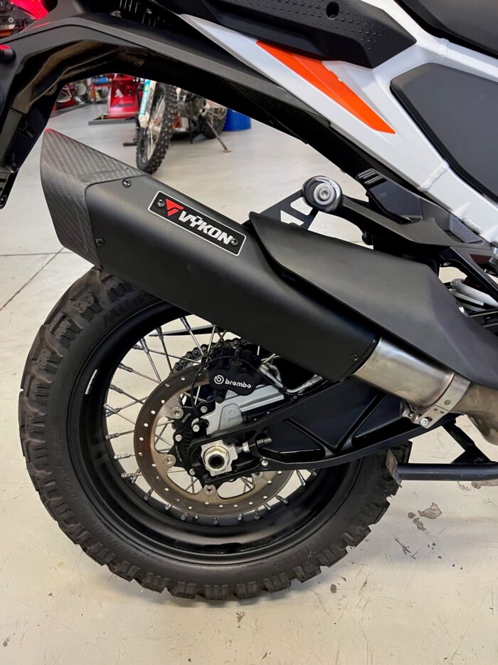 KTM-VYKON-SLIP-ON-EXHAUST